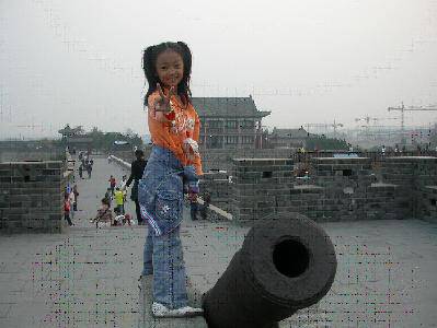 ̨